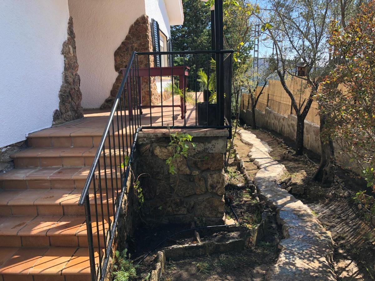 Casa Rural Los Olivos De Robledo De Chavela La Estacion Εξωτερικό φωτογραφία