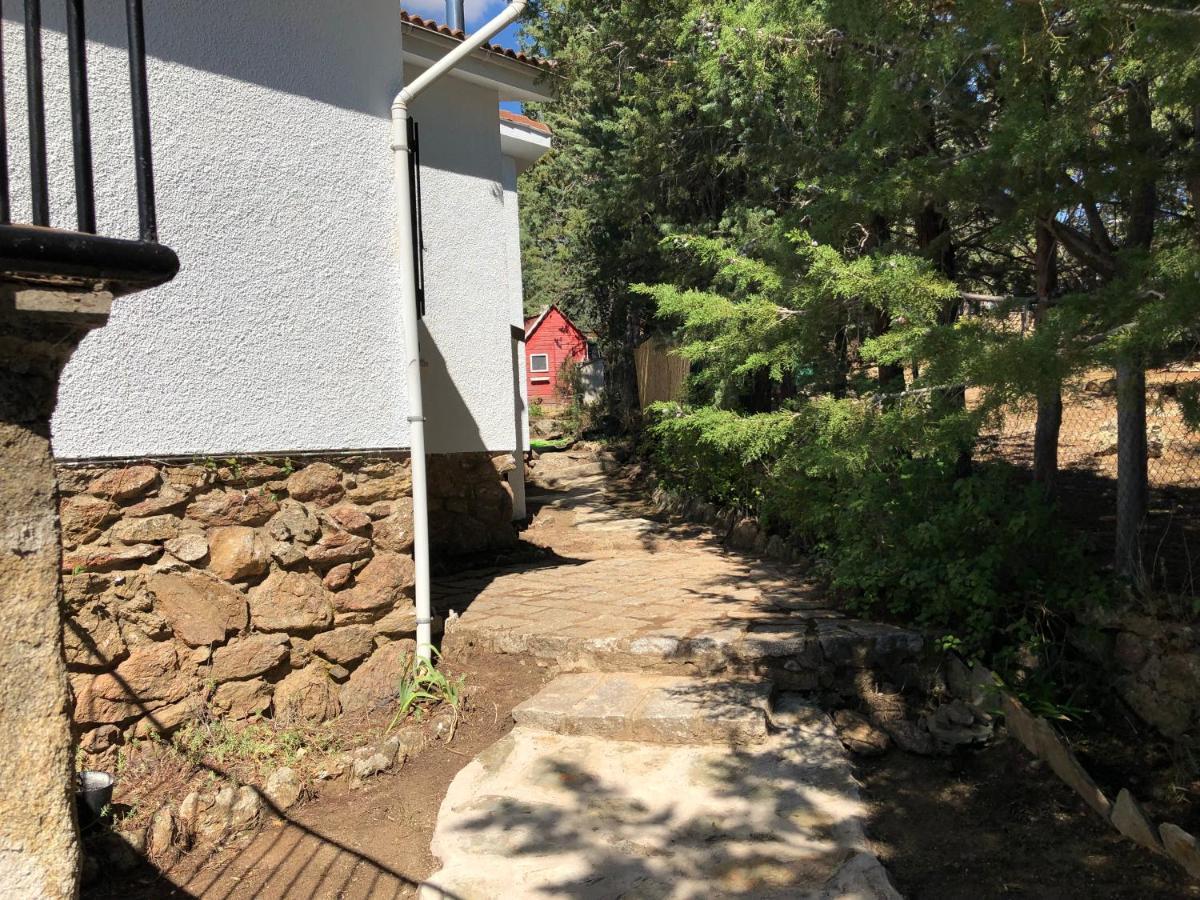 Casa Rural Los Olivos De Robledo De Chavela La Estacion Εξωτερικό φωτογραφία